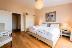 Herman`s Hof App. 5 - Schlafzimmer