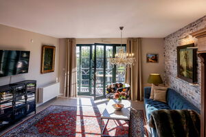 Lerchenhof Haus Storchennest Appartement 6 - Wohnbereich/Balkon