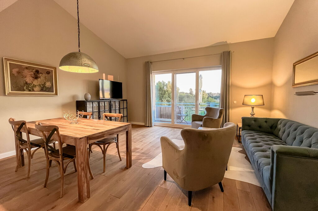 Haus Friesen Appartement 8 - Wohnbereich und Balkon