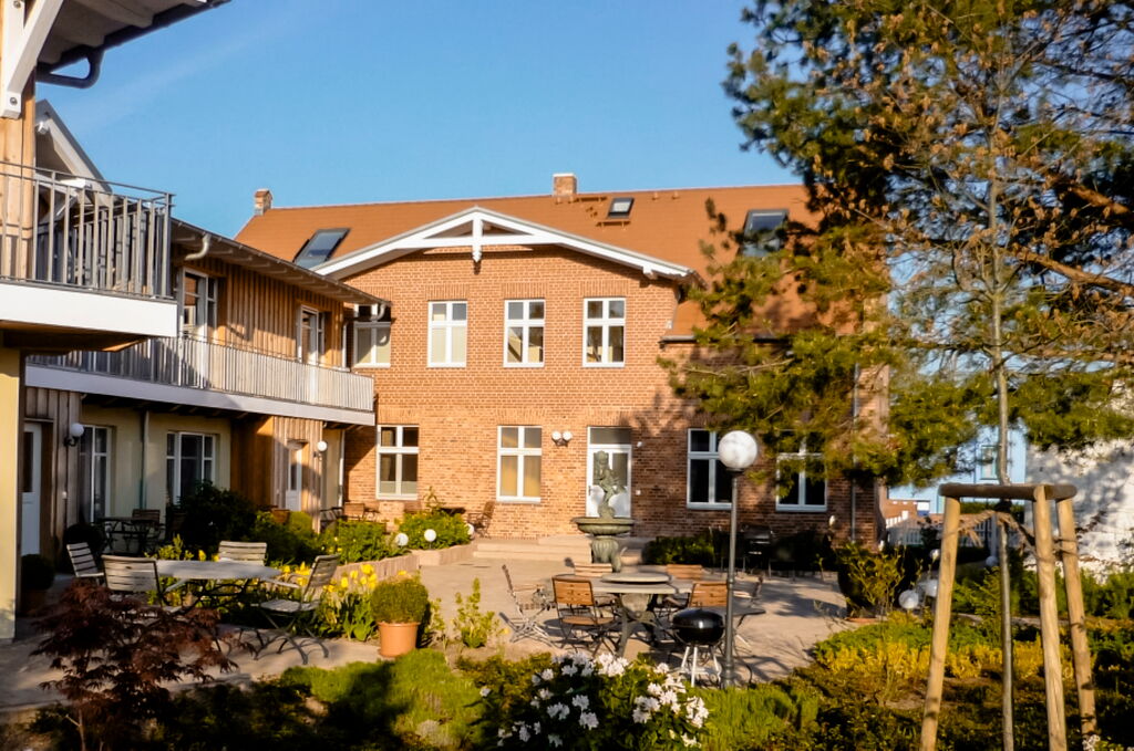 Herman`s Hof App. 2 - Außenansicht und Innenhof