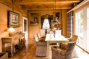 Fischerhaus Hecht - Wohn-/Essbereich