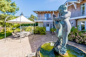 Herman`s Hof Appartement 6 - Innenhof/Terrasse